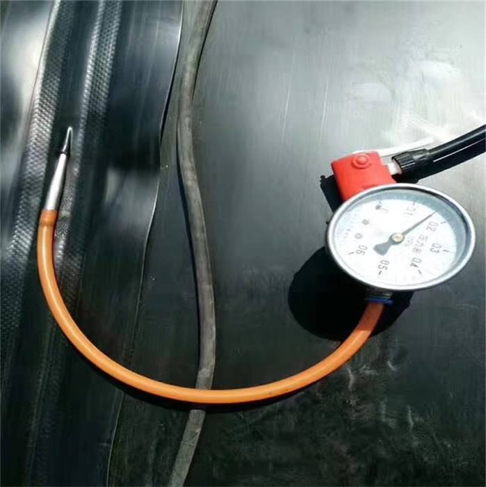 HDPE土工膜施工部位處理不當會出現(xiàn)什么現(xiàn)象？